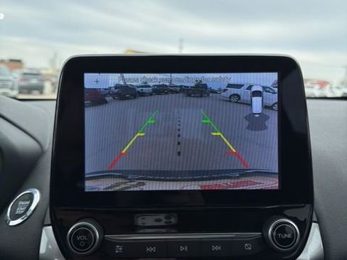 Used 2020 Ford EcoSport SE w/ SE Convenience Package image 26