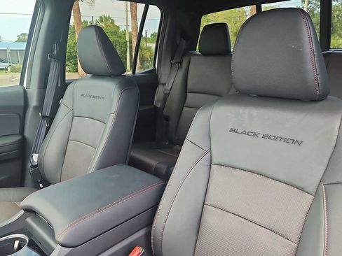 Used 2026 Honda Ridgeline Black Edition image 13