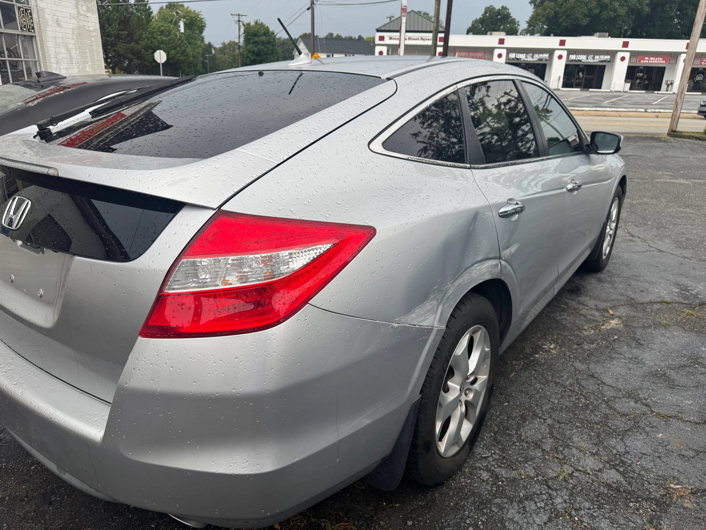 Used 2011 Honda Crosstour EX-L image 6