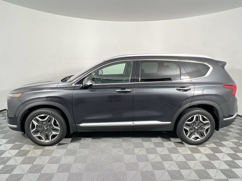 Used 2022 Hyundai Santa Fe Limited w/ Cargo Package FWD image 6