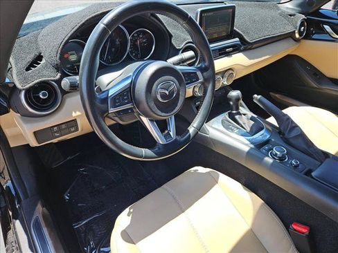 Used 2017 MAZDA MX-5 Miata RF Grand Touring RWD image 9