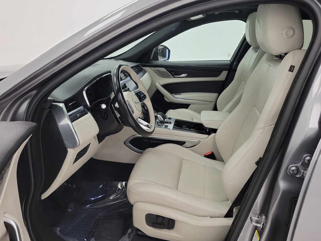 Used 2024 Jaguar F-PACE R-Dynamic S AWD/4WD image 11