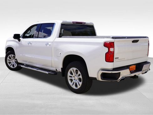 Certified 2024 Chevrolet Silverado 1500 LTZ w/ Z71 Off-Road Package AWD/4WD image 7