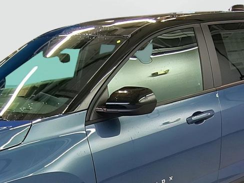 New 2026 Chevrolet Equinox LT image 8