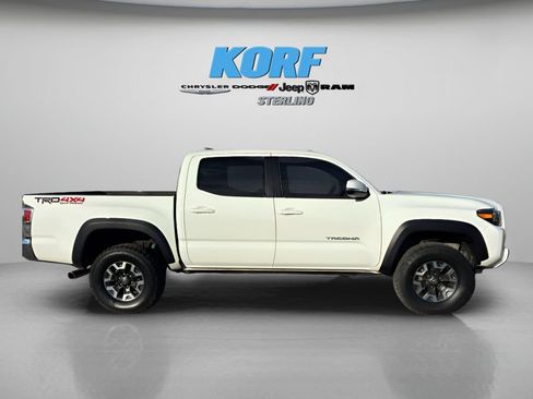 Used 2023 Toyota Tacoma TRD Off-Road image 5