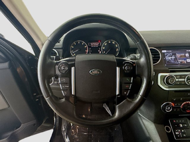 Used 2016 Land Rover LR4 HSE AWD/4WD image 12