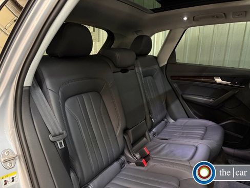 Used 2018 Audi Q5 2.0T Premium Plus w/ Premium Plus Package AWD/4WD image 16