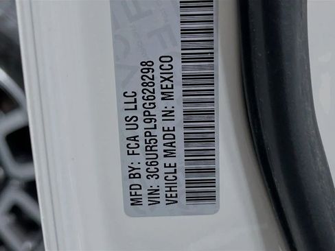 Used 2023 RAM 2500 Limited image 33