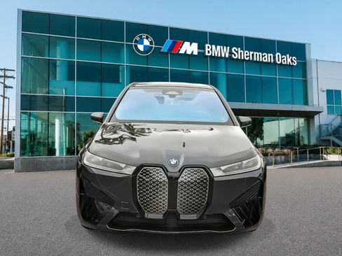 Certified 2023 BMW iX xDrive50 w/ Sport Package AWD/4WD image 2