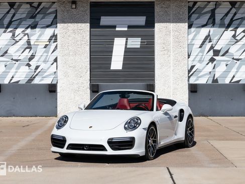 Used 2017 Porsche 911 Turbo S image 6