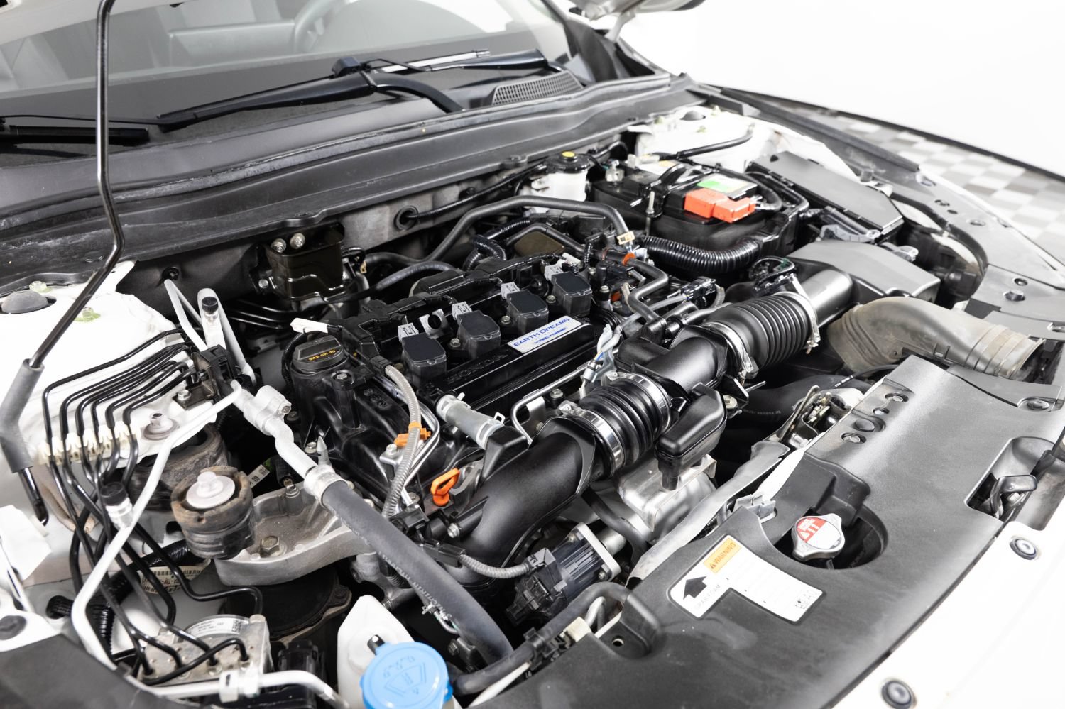 Used 2018 Honda Accord EX image 39