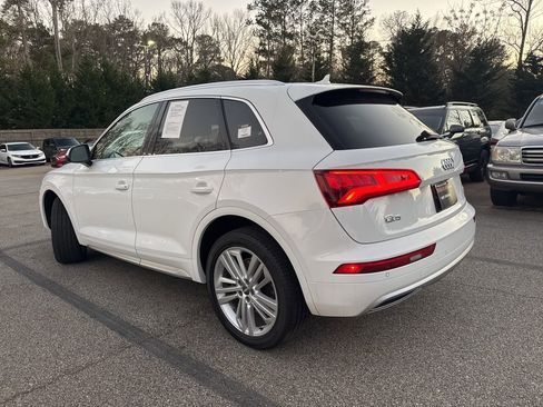 Used 2018 Audi Q5 2.0T Premium Plus image 2