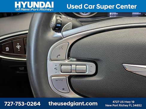 Used 2022 Genesis GV70 2.5T w/ Select Package AWD/4WD image 38
