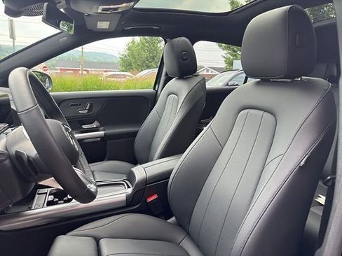 New 2025 Mercedes-Benz GLA 250 4MATIC image 26