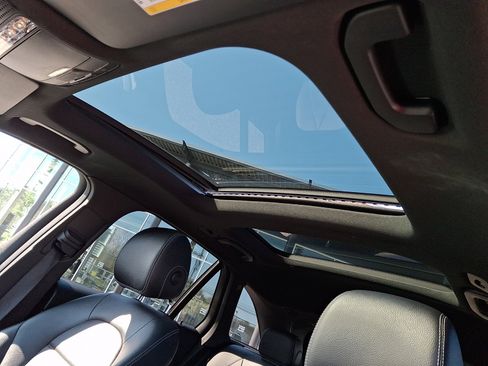 Certified 2019 Mercedes-Benz GLC 300 4MATIC image 14