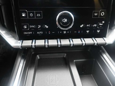 New 2025 GMC Acadia Elevation w/ Elevation Premium Package image 19