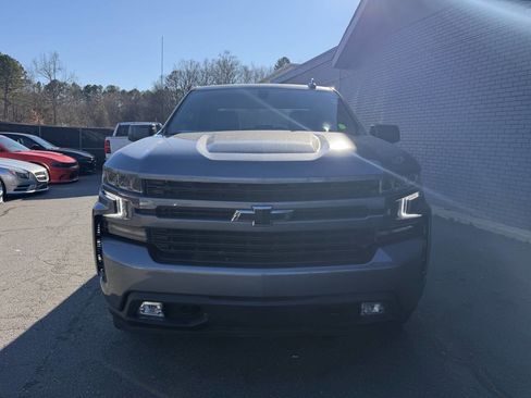 Used 2021 Chevrolet Silverado 1500 RST image 2