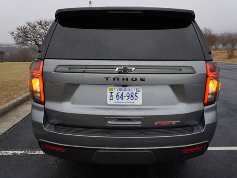 Used 2021 Chevrolet Tahoe LT w/ LT Signature Plus Package image 18