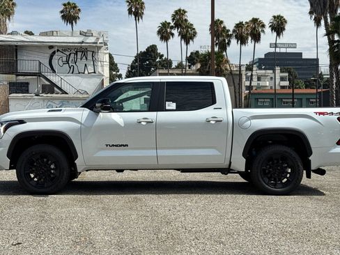 New 2026 Toyota Tundra Limited AWD/4WD image 9