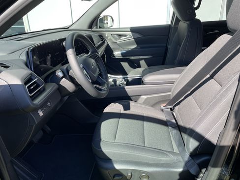 New 2026 Chevrolet Traverse LT w/ Midnight/Sport Edition image 11