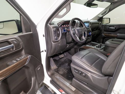 Used 2022 Chevrolet Silverado 1500 RST w/ Convenience Package II image 14