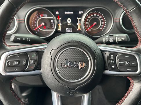 Used 2020 Jeep Wrangler Unlimited Rubicon w/ Quick Order Package 28Y Recon image 29