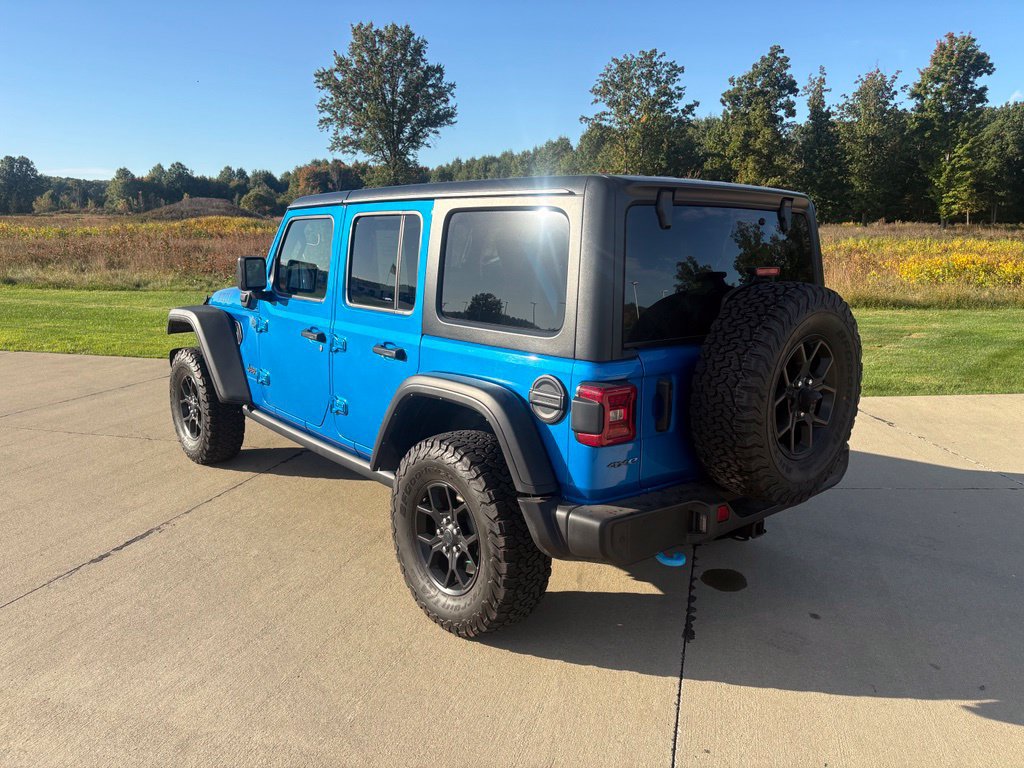 Used 2024 Jeep Wrangler Unlimited AWD/4WD image 4