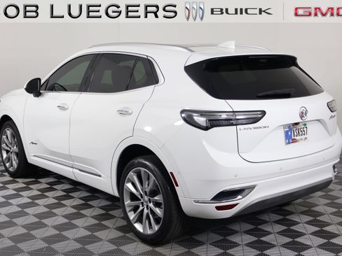 Used 2022 Buick Envision Avenir w/ Technology Package II FWD image 4