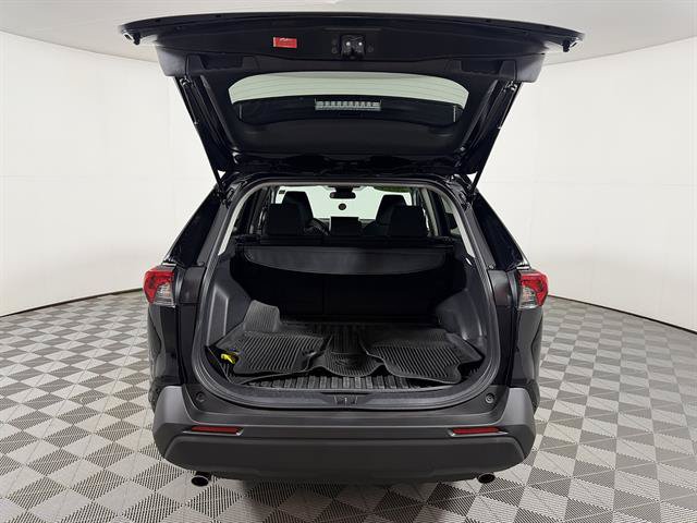 Certified 2023 Toyota RAV4 LE AWD/4WD image 22