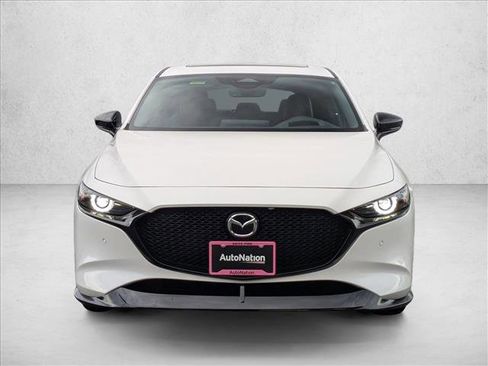 New 2026 MAZDA MAZDA3 Hatchback w/Premium Plus Pkg image 6