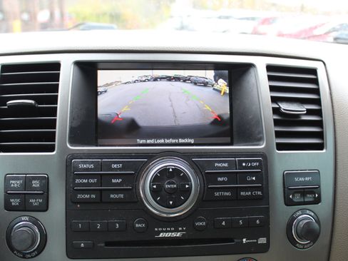 Used 2012 Nissan Armada Platinum image 18