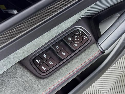 Used 2025 Porsche Cayenne GTS image 20