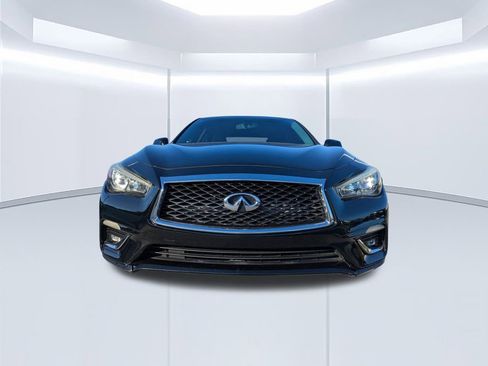 Used 2018 INFINITI Q50 Luxe w/ Cargo Package (L95) image 7