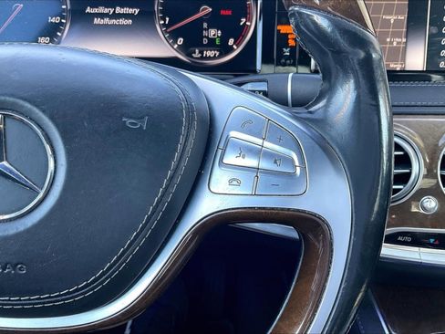Used 2015 Mercedes-Benz S 550 Sedan image 19