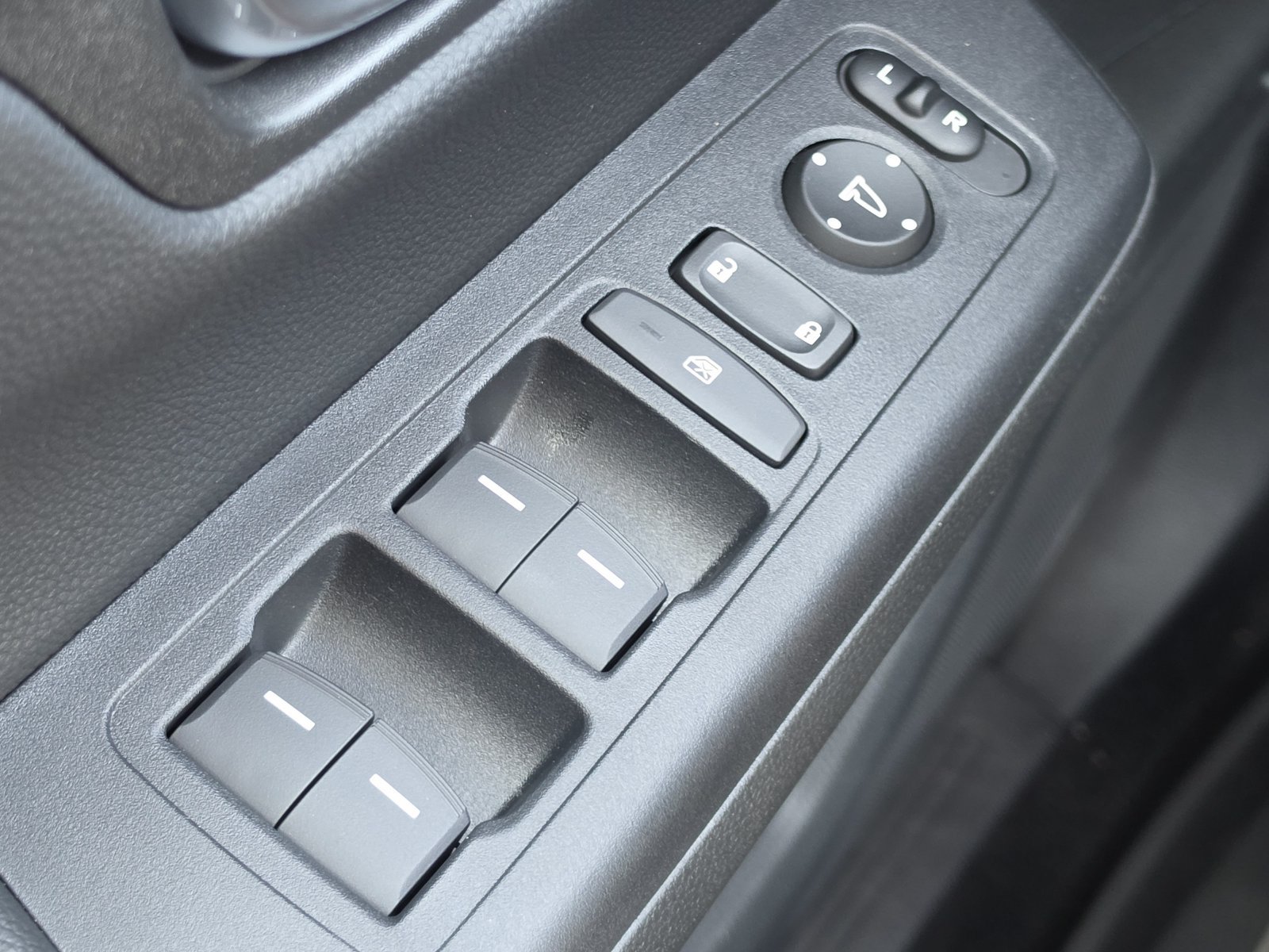 Used 2026 Honda CR-V Sport-L image 19