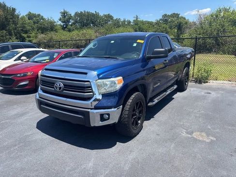 Used 2014 Toyota Tundra SR5 w/ SR5 Upgrade Package RWD image 1