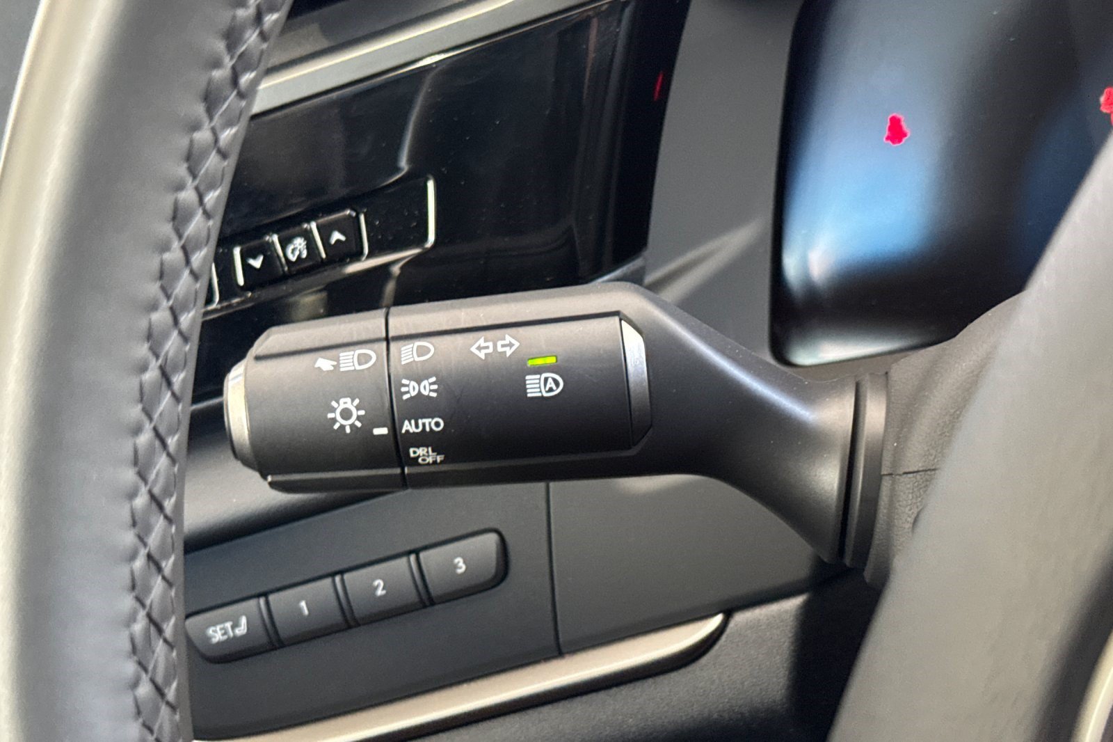 Used 2024 Lexus RZ 300e Premium w/ Technology Package FWD image 33