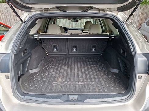Used 2020 Subaru Outback Premium AWD/4WD image 27