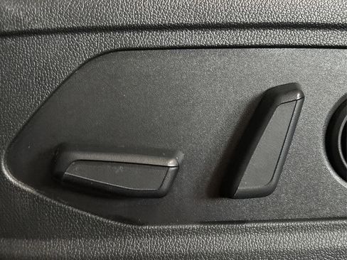 Certified 2023 Kia Sorento EX image 36