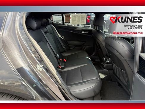 Used 2022 Kia Stinger GT-Line image 17