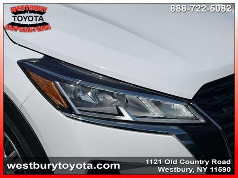 Used 2025 Nissan Kicks Play S FWD image 7