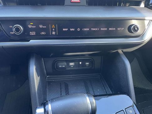 Used 2023 Kia Sportage SX image 41