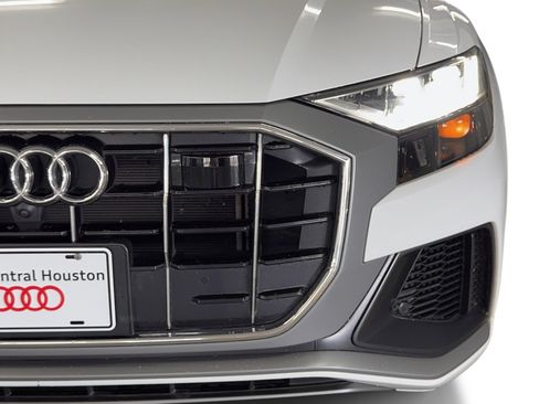 Certified 2023 Audi Q8 Premium Plus w/ Premium Plus Package image 11