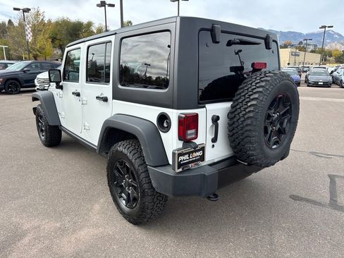 Used 2017 Jeep Wrangler Unlimited Sport image 17