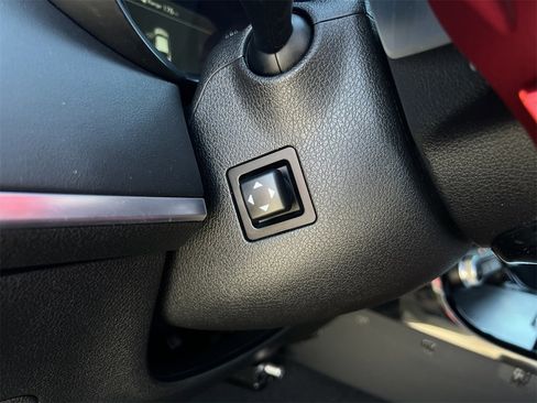 Used 2018 Kia Stinger GT1 image 22