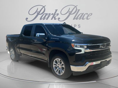 Used 2023 Chevrolet Silverado 1500 LT RWD image 7
