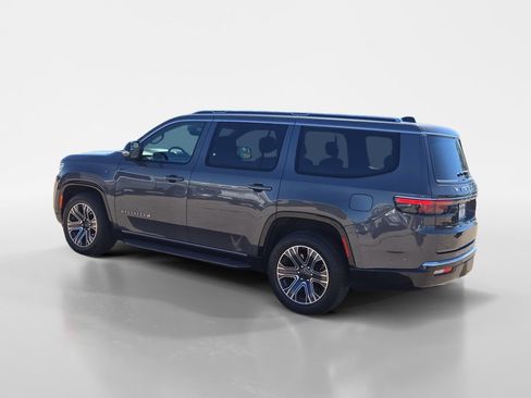 Used 2024 Jeep Wagoneer Series II AWD/4WD image 3