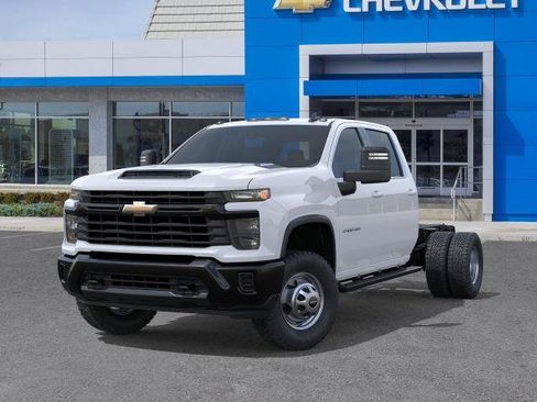 New 2026 Chevrolet Silverado 3500 W/T RWD image 30