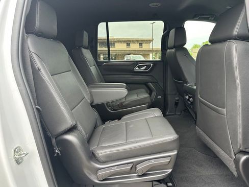 Certified 2023 Chevrolet Suburban Z71 AWD/4WD image 18