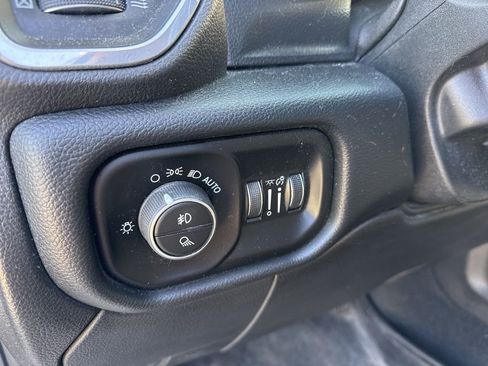 Used 2020 RAM 2500 Laramie image 17